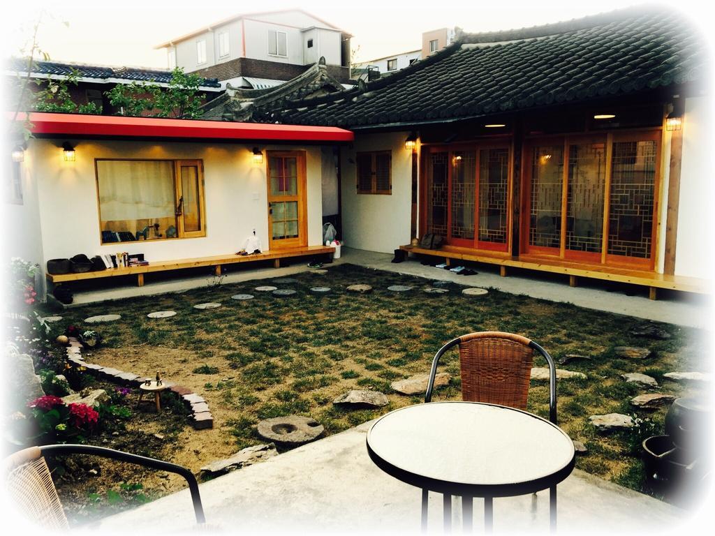 Jeonju Indigo Hanok Guesthouse Room photo