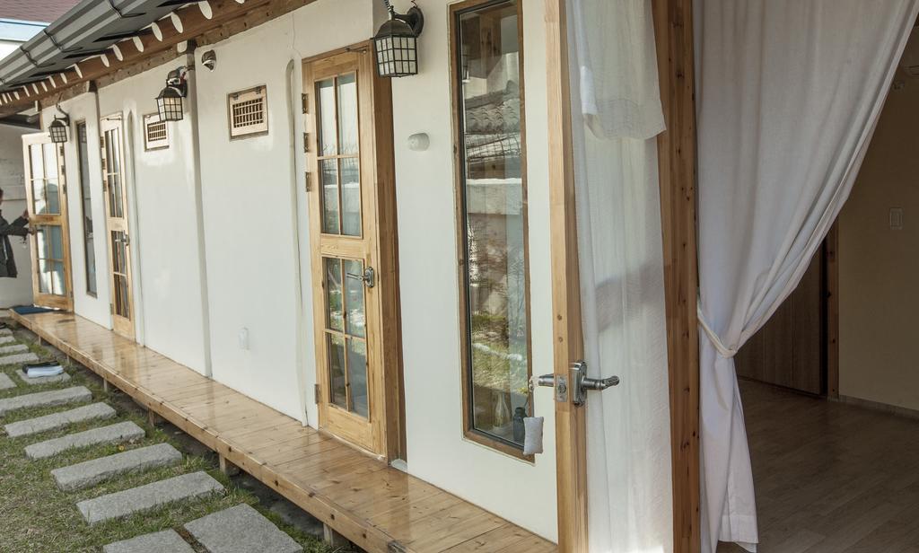 Jeonju Indigo Hanok Guesthouse Exterior photo